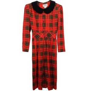 VINTAGE L.G. STAR RED PLAID W/ BLACK VELVET COLLAR CHRISTMAS PLAID DRESS POCKETS